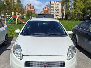 2010 Fiat Punto III Grande Punto, белый, 420000 рублей, вид 1