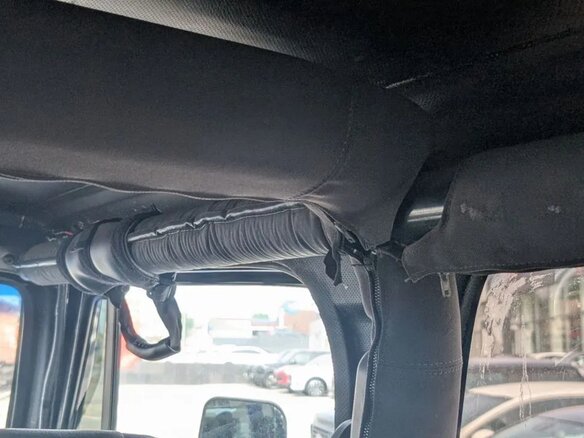 1993 Jeep Wrangler I (YJ), чёрный, 2000000 рублей - вид 16