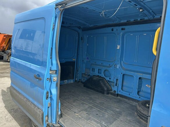 2021 Ford Transit, синий, 2374000 рублей - вид 10