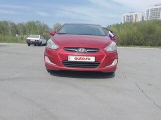2011 Hyundai Solaris I, красный, 550000 рублей, вид 1