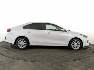 2019 Kia Cerato IV, белый, 1685000 рублей, вид 4
