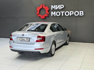2013 Skoda Octavia III (A7), серебристый, 1220000 рублей, вид 4