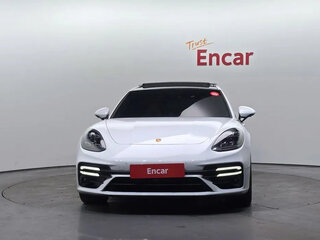 2022 Porsche Panamera 4 II Рестайлинг, белый, 9520000 рублей, вид 2