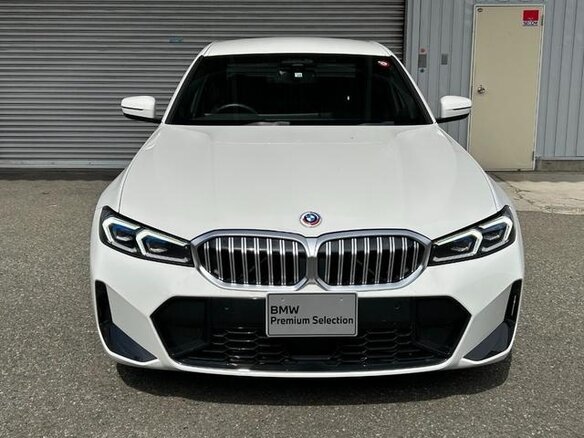 2023 BMW 3 серии 318i VII (G2x) Рестайлинг, белый, 3020005 рублей - вид 2