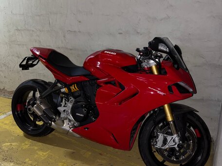 2021 Ducati Supersport, красный, 1390000 рублей, вид 1
