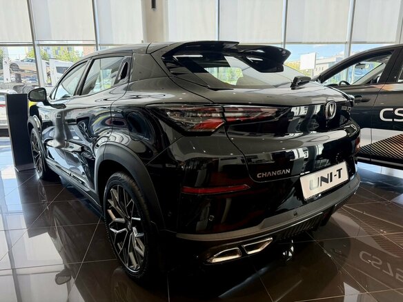 2025 Changan UNI-T I, чёрный, 3459900 рублей - вид 5