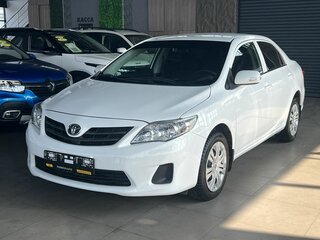 2012 Toyota Corolla X (E140, E150) Рестайлинг, белый, 940000 рублей, вид 1