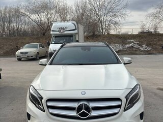 2014 Mercedes-Benz GLA 180 I (X156), белый, 1800000 рублей, вид 1