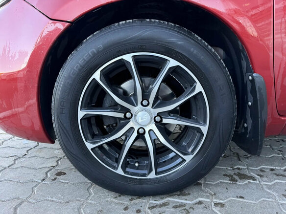 2008 Nissan Note I, красный, 498413 рублей - вид 3