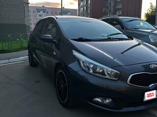 2013 Kia Ceed II, серый, 1300000 рублей, вид 3