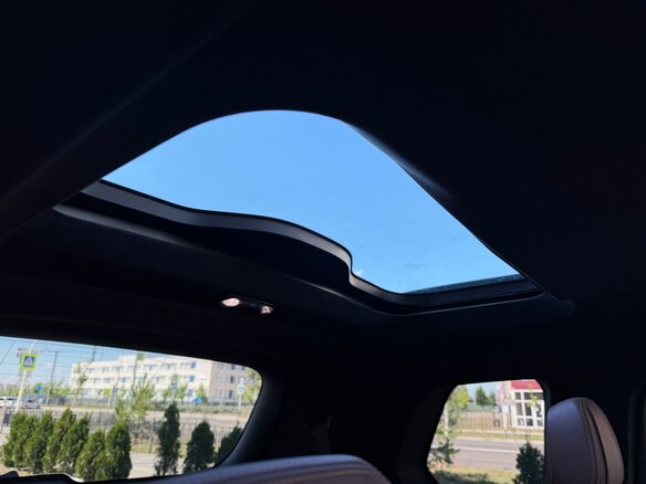 2021 BMW X7 30d I (G07), чёрный, 7800000 рублей - вид 26