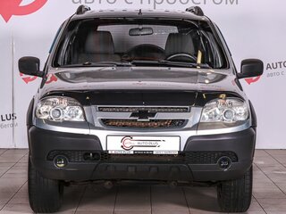 2014 Chevrolet Niva I Рестайлинг, серебристый, 589000 рублей, вид 3
