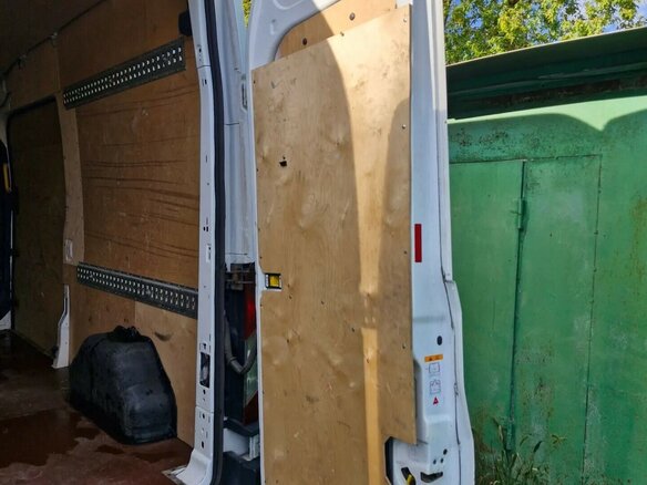 2018 Ford Transit, белый, 2500000 рублей - вид 12