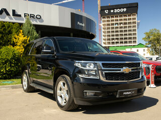 2016 Chevrolet Tahoe IV, чёрный, 3188000 рублей, вид 2