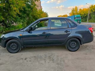 2012 Lada (ВАЗ) Granta I, серый, 500000 рублей, вид 4