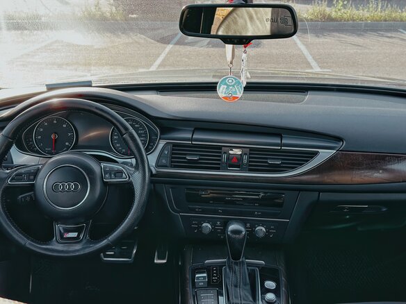 2015 Audi A6 IV (C7) Рестайлинг, чёрный, 1700000 рублей - вид 6