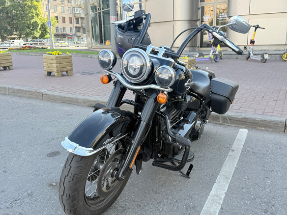 2018 Harley-Davidson Heritage, чёрный, 2100000 рублей