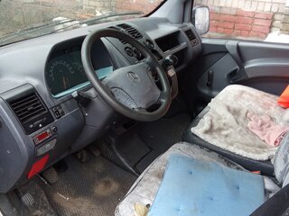 2002 Mercedes-Benz Vito 108 CDI I (W638), белый, 350000 рублей, вид 4