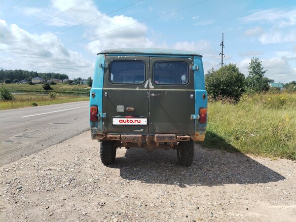 2000 УАЗ 3909, голубой, 155000 рублей - вид 2