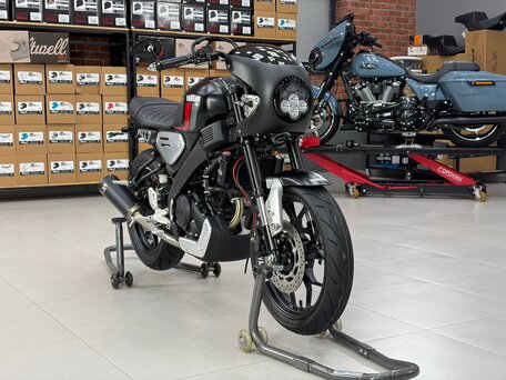 2022 Yamaha XSR125, чёрный, 950000 рублей, вид 2