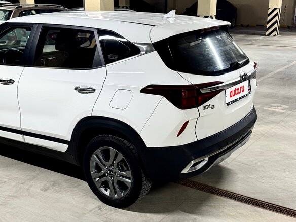 2020 Kia KX3, белый - вид 6