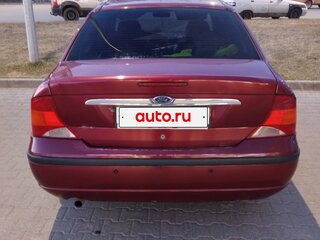 2004 Ford Focus I Рестайлинг, красный, 260000 рублей, вид 3