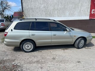 1993 Toyota Caldina I, бежевый, 380000 рублей, вид 3