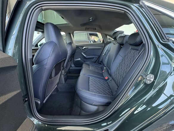 2026 Audi A3L 35 TFSI IV (8Y) Рестайлинг, зелёный, 4399000 рублей - вид 6