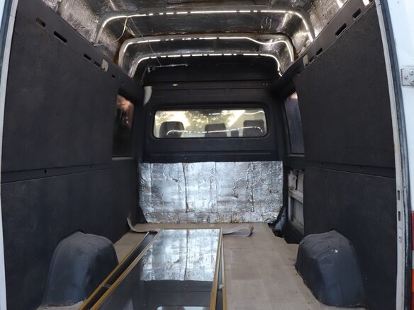 1997 Mercedes-Benz Sprinter, белый, 450000 рублей - вид 3