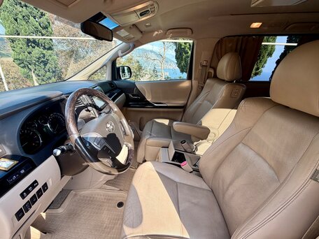 2011 Toyota Alphard II, чёрный, 3140000 рублей, вид 3