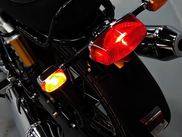 2025 Royal Enfield Interceptor, чёрный, 699000 рублей - вид 33