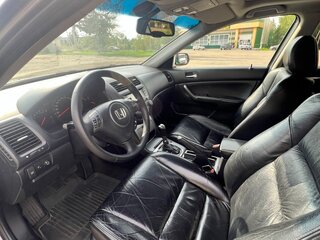 2006 Honda Accord VII Рестайлинг, серебристый, 800000 рублей, вид 3