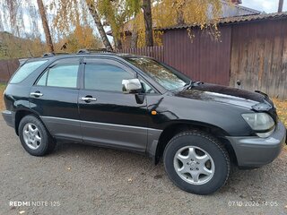 1998 Toyota Harrier I (XU10), чёрный, 850000 рублей, вид 3