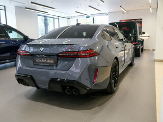 2026 BMW M5 VII (G90), серый, 22990000 рублей, вид 5