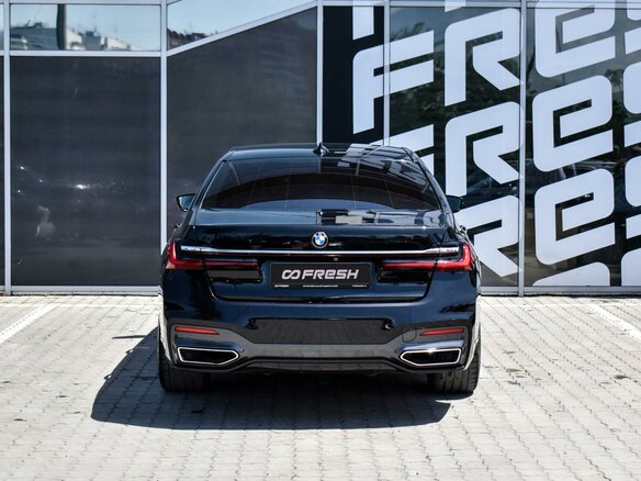 2019 BMW 7 серии 730i VI (G11/G12) Рестайлинг, чёрный, 5200000 рублей - вид 3
