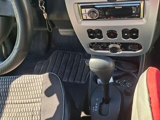 2012 Renault Sandero I, белый, 590000 рублей, вид 5
