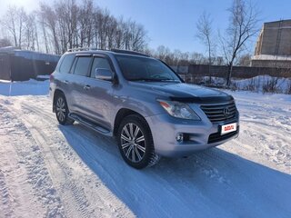 2010 Lexus LX 570 III, серебристый, 3950000 рублей, вид 2