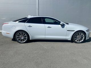 2016 Jaguar XJ IV (X351) Рестайлинг, белый, 3954000 рублей, вид 5