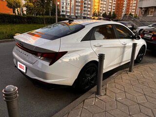 2021 Hyundai Elantra VII (CN7), белый, 2150000 рублей, вид 3