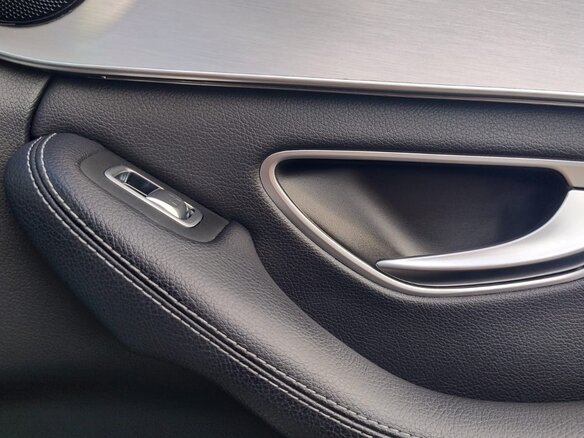 2018 Mercedes-Benz C-Класс 180 IV (W205) Рестайлинг, чёрный, 1721452 рублей - вид 11