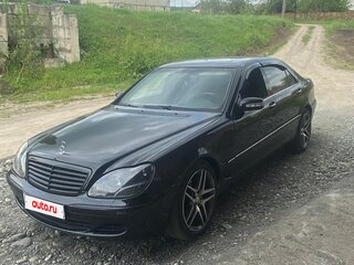 2003 Mercedes-Benz S-Класс 500 IV (W220) Рестайлинг, чёрный, 1100000 рублей, вид 1