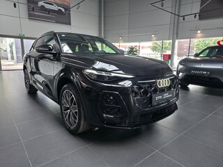 2026 Audi Q5 L III (GU), чёрный, 6780000 рублей, вид 3
