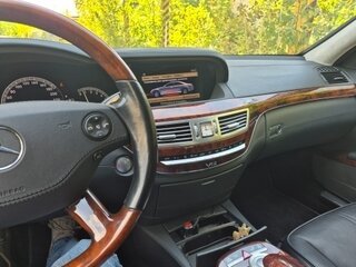 2007 Mercedes-Benz S-Класс 600 Long V (W221), чёрный, 4000000 рублей, вид 4
