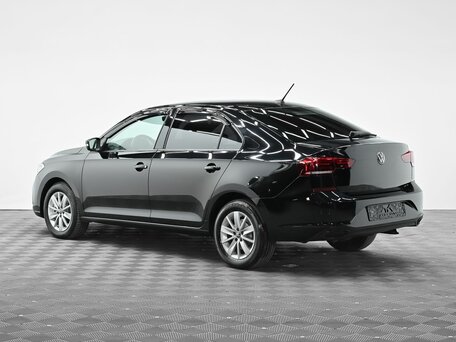 2021 Volkswagen Polo VI, чёрный, 1575000 рублей, вид 3