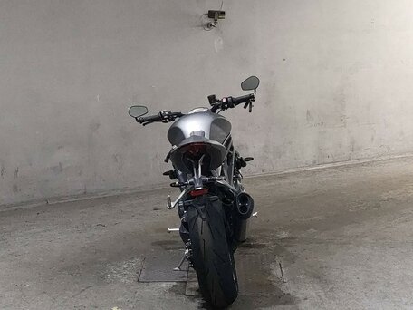 2022 Triumph Speed Triple, серый, 1377000 рублей, вид 4