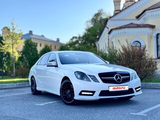 2011 Mercedes-Benz E-Класс 200 7G-Tronic IV (W212, S212, C207), белый, 1340000 рублей, вид 3