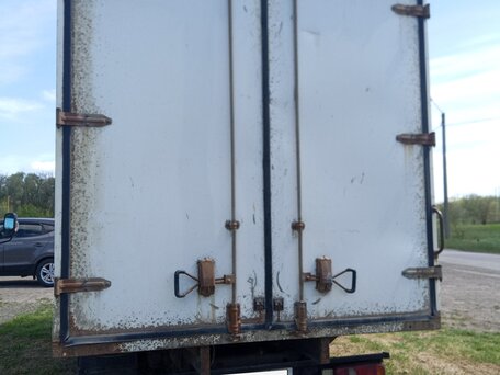 2011 Nissan Cabstar, белый, 1000000 рублей, вид 3
