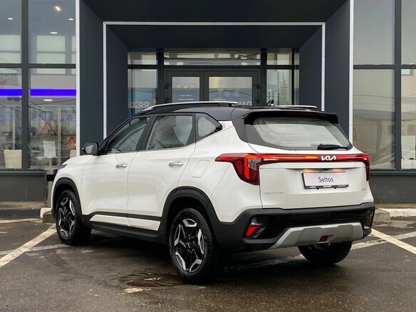2026 Kia Seltos I Рестайлинг, белый - вид 6