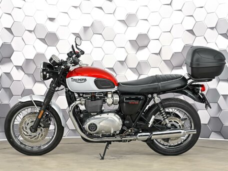 2020 Triumph Bonneville T120, красный, 999000 рублей, вид 4