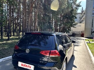 2013 Volkswagen Golf VII, чёрный, 898000 рублей, вид 2